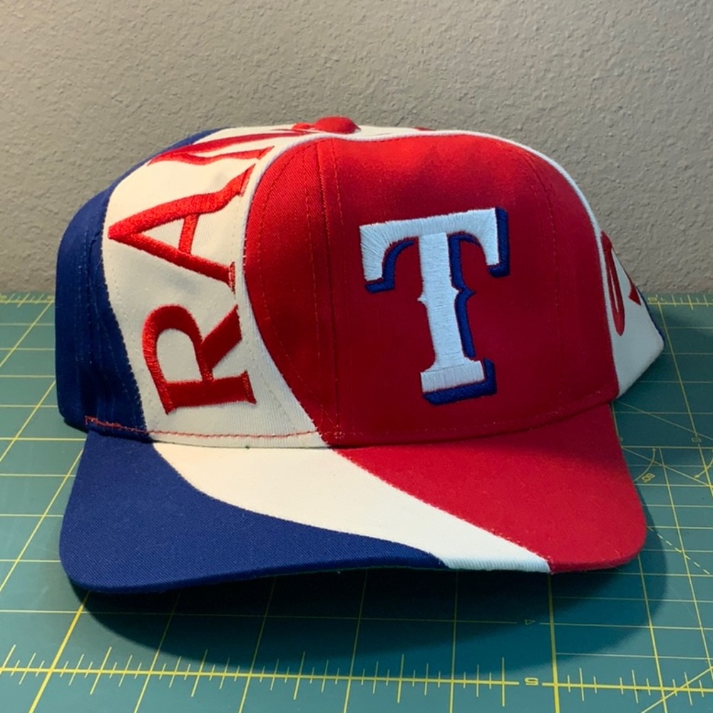 VINTAGE TEXAS RANGERS HAT (SNAPBACK)
